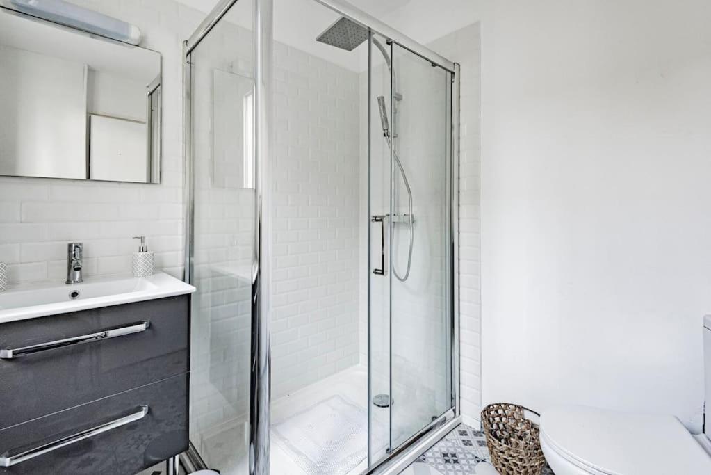 Appartement Luton 1 à Reims Extérieur photo